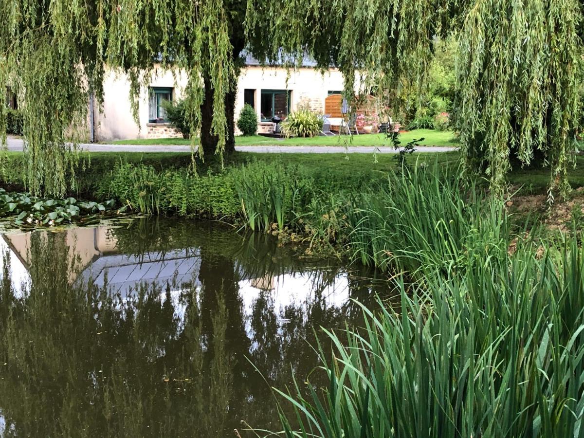 Willa Les Saules Domalain Zewnętrze zdjęcie
